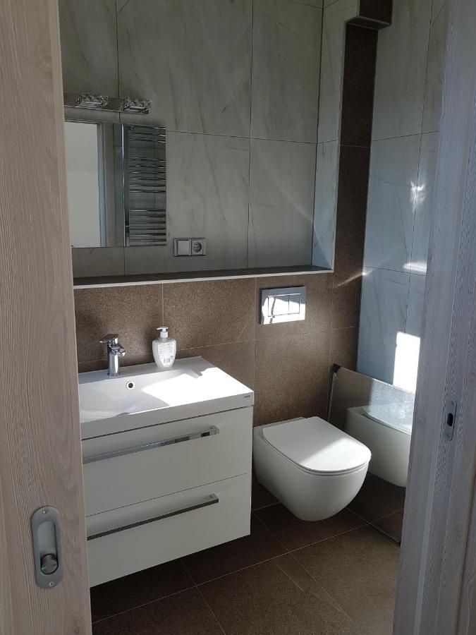 Potucky Apartmany Stran מראה חיצוני תמונה