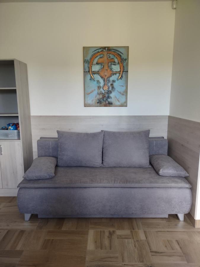 Potucky Apartmany Stran מראה חיצוני תמונה